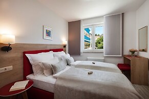 Aparthotel Pharia