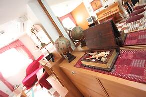 Split Apartments Peric