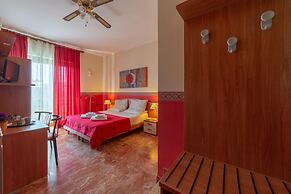 Aurora Rooms