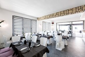 Hotel Canarino
