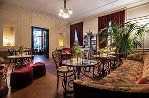 Hotel Locarno