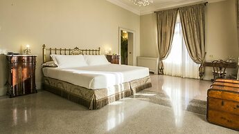 Hotel Locarno