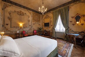 Hotel Locarno