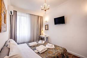 Astoria Palace