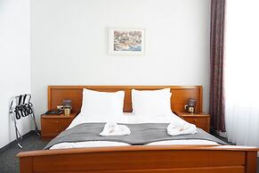 Hotel Pension Lumes - Self Check-In