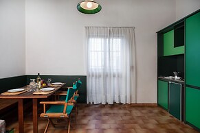 Eco Village Baia delle Ginestre