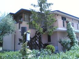 Bed & Breakfast Giardino Agritourist