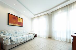 Beverly Park Residence