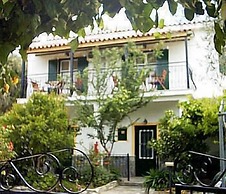 Stelios Studios