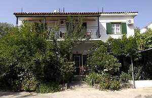 Stelios Studios