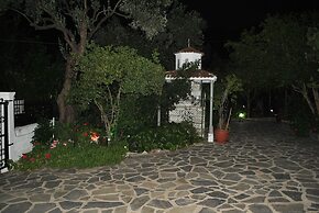Stelios Studios