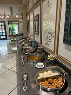 Hotel Ratnawali