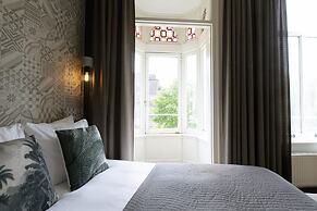 Quentin Canal House Hotel