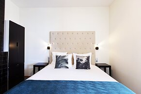 Quentin Canal House Hotel
