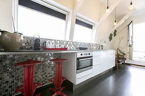 Quentin Canal House Hotel