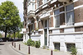 Quentin Canal House Hotel