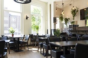 Quentin Canal House Hotel