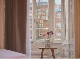 Quentin Canal House Hotel