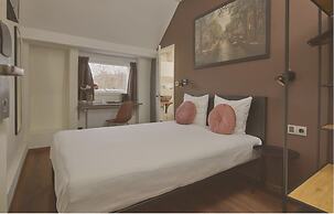 Quentin Canal House Hotel