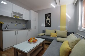 Matjan Apartments