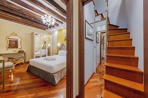 Ca' Dell'Arte Suite