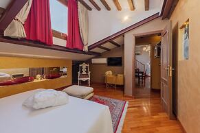 Ca' Dell'Arte Suite
