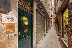 Ca' Dell'Arte Suite