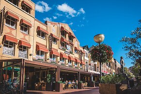 Queen Hotel