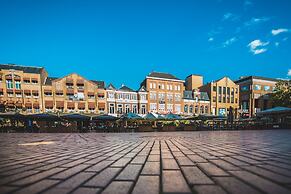 Queen Hotel