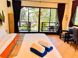 Boomerang Village Resort Kata