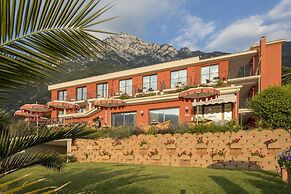 Hotel Oasi Beach