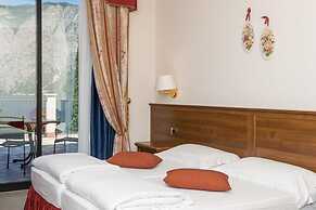 Hotel Oasi Beach
