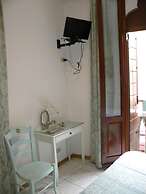 Adua Hotel