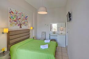 Paradise Rooms