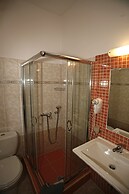 Paradise Rooms