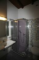 Paradise Rooms