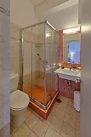 Paradise Rooms