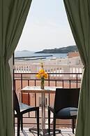 Paradise Rooms