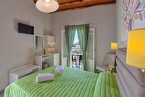 Paradise Rooms
