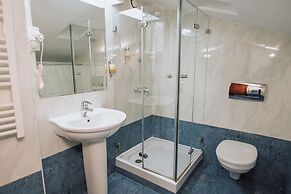 Hotel Duke Romana