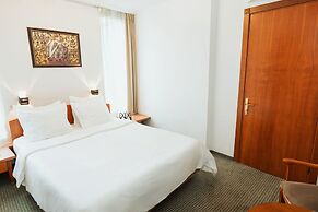 Hotel Duke Romana