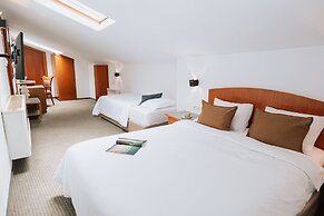 Hotel Duke Romana
