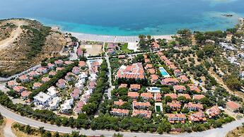 Hanedan Beach Hotel