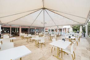 Hanedan Beach Hotel