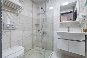 Hanedan Beach Hotel