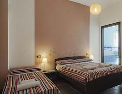Hostel of the Sun