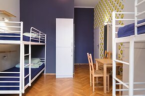 Hostel Atlantis