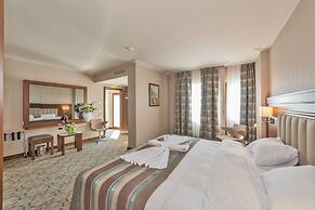 Bekdas Hotel Deluxe & Spa