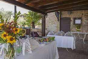 3 Esse Country House