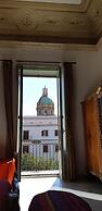 Cavour il Conte Camillo Bed&Breakfast